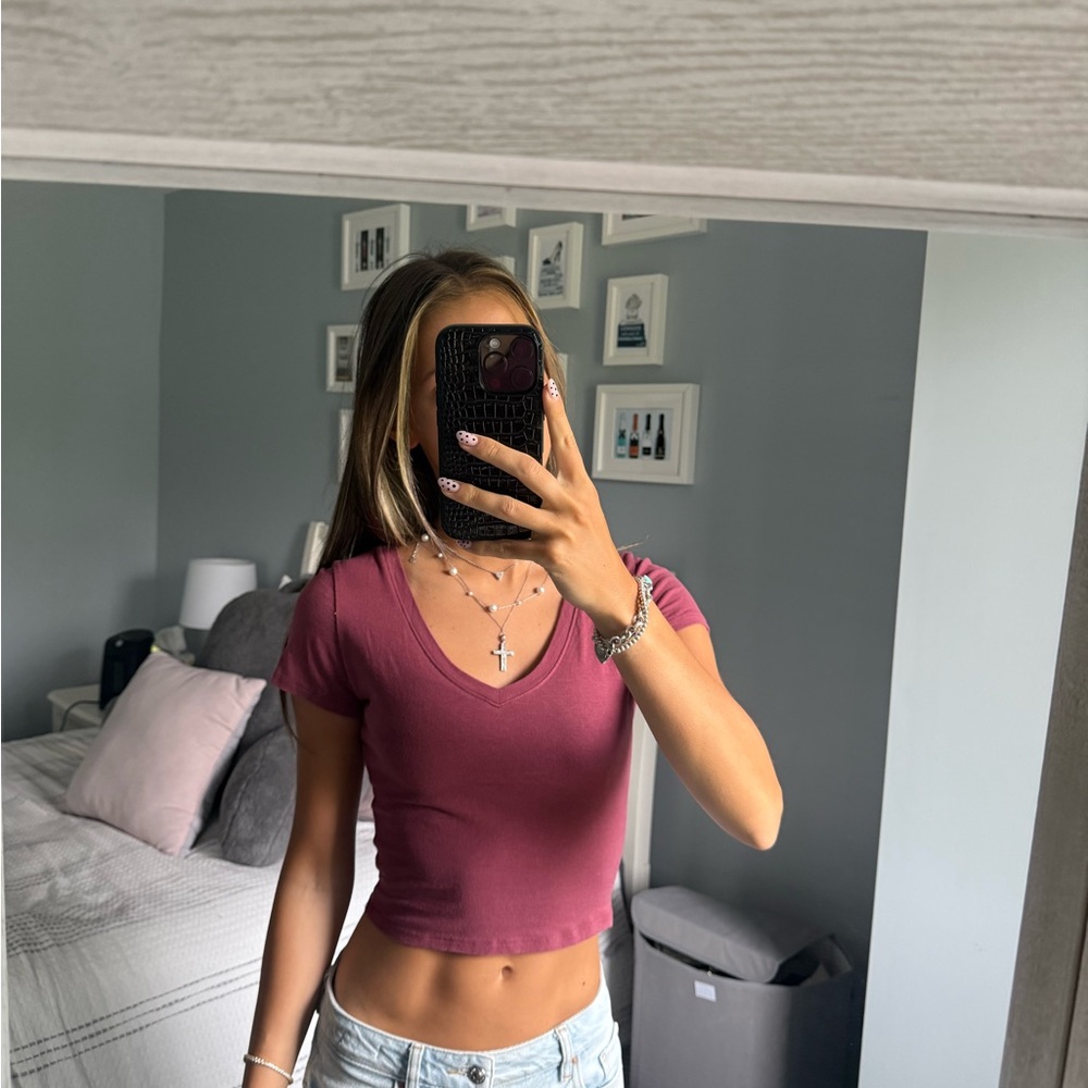 Women's V-Neck Pink Top